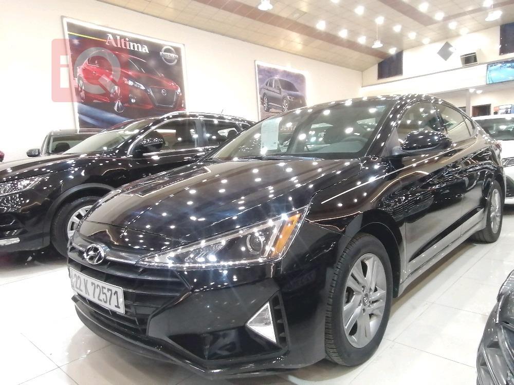 هیوندای ئەلەنترا